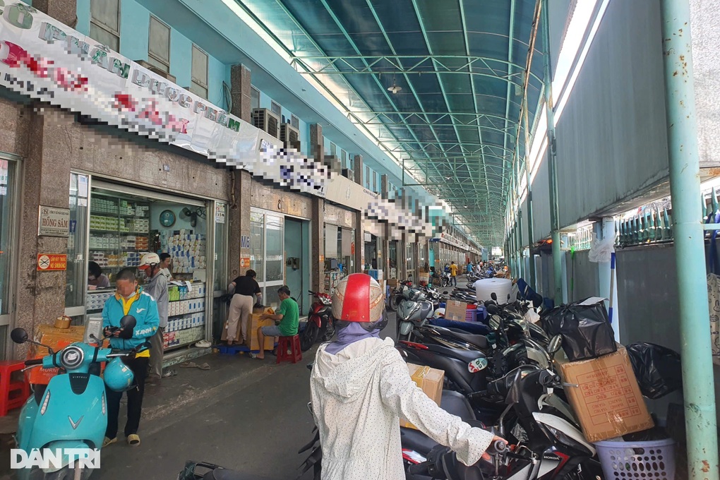 Ba tuần truy quét hàng giả, Sở Y tế TPHCM xử lý 41 cơ sở, phạt 2,2 tỷ đồng