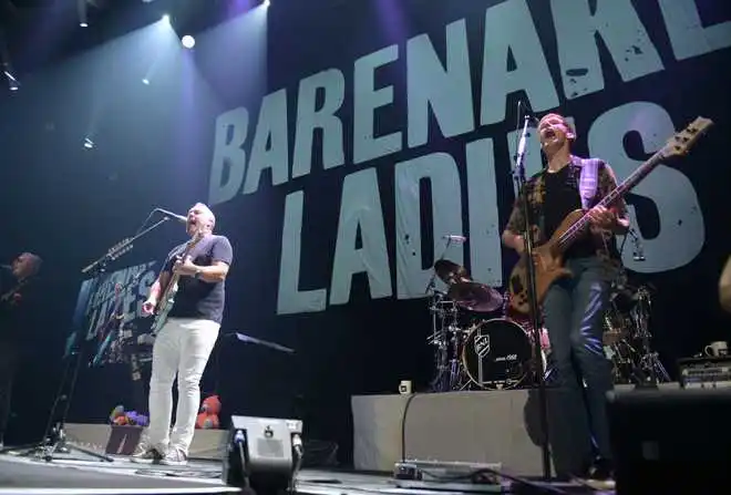 NASHVILLE, TENNESSEE - SEPTEMBER 07:  Ed Robertson and Jim Creeggan of the Barenaked Ladies perform at Bridgestone Arena on September 07, 2019 in Nashville, Tennessee. (Photo by Jason Kempin/Getty Images)