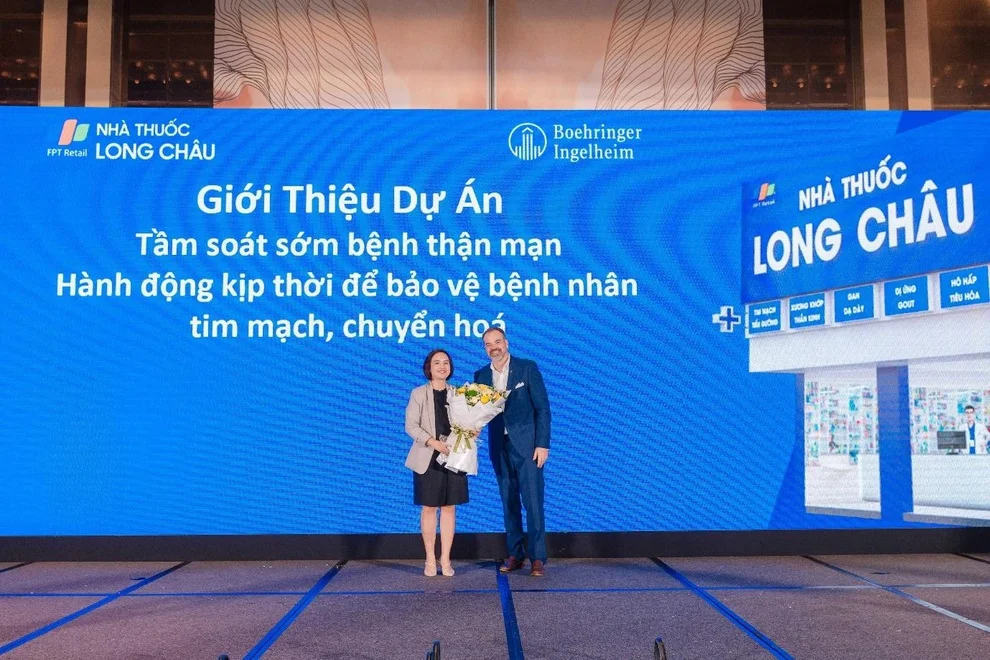 Long Châu hợp tác Boehringer Ingelheim tầm soát bệnh thận mạn miễn phí cho người dân - 1