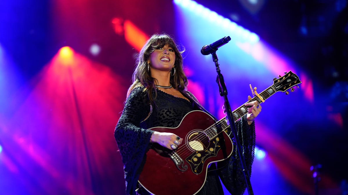 4 Sunday CMA Fest performances not to miss: Brandon Lake, Tucker Wetmore, Ella Langley
