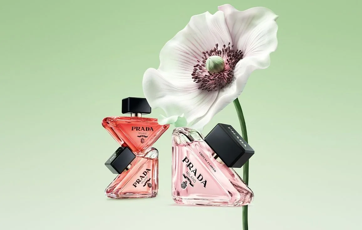 Prada Paradoxe perfume and virtual flower