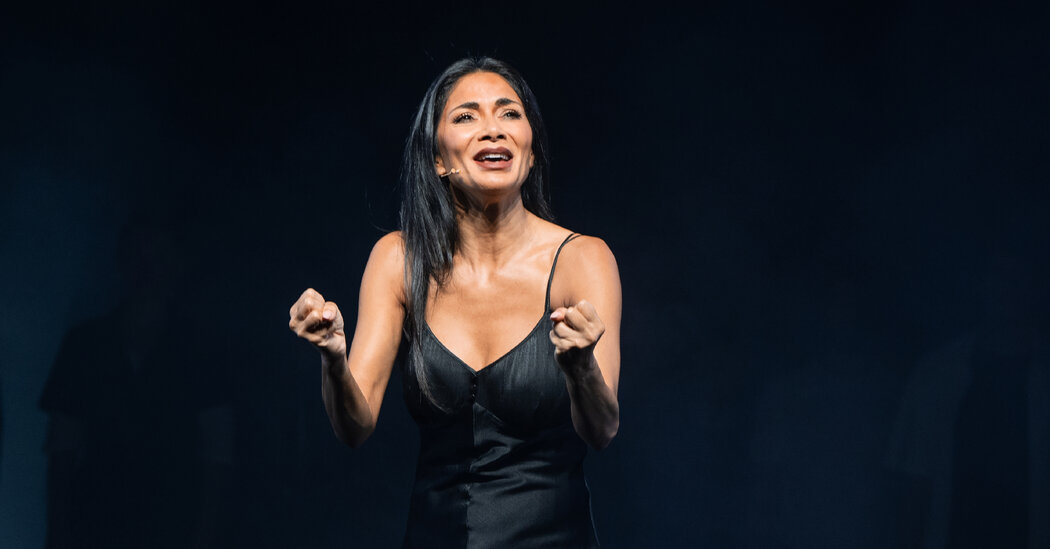 Nicole Scherzinger Wins the Tony for Best Actress in a Musical