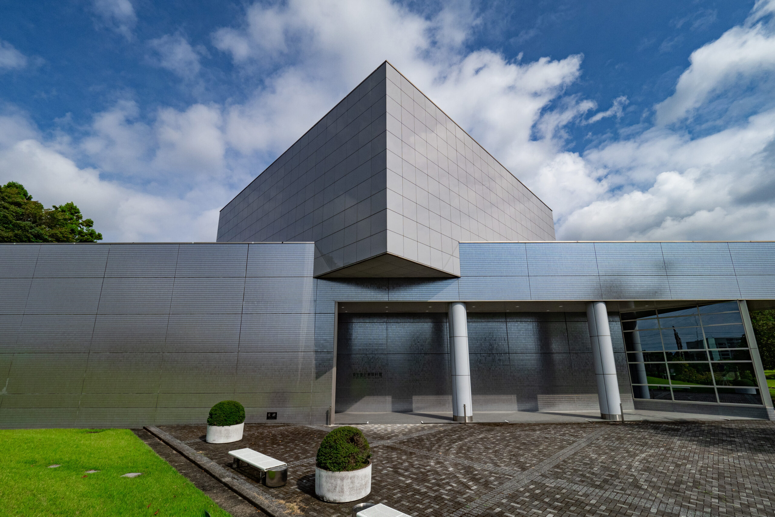 Take this surprising Japanese beauty tour at the Shiseido Corporate Museum