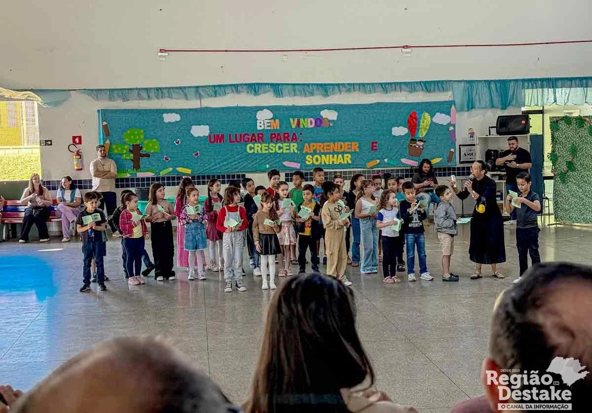 Alunos de Ibaté têm sábado letivo com foco em cultura africana e meio ambiente