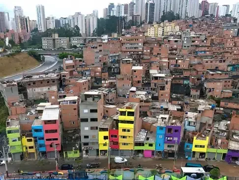 Favela: cultura e resistência