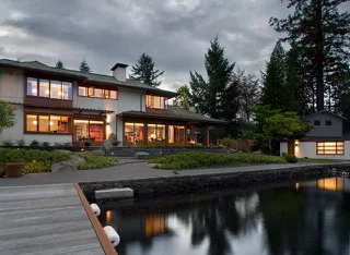 Brown found beauty within the confines of a small site and strict zoning regulations in a lakeside house in Lake Oswego. Photo: Josh Partee