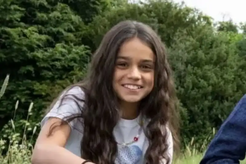 11-year-old English actor Arabella Stanton has been cast as Hermione Granger in the new Harry Potter television series. She will be making her screen debut, but has a fair amount of experience on stage. Her biggest role to date is as Matilda Wormwood in Matilda the Musical in London’s West End from 2023 to 2024. She has also starred in Andrew Lloyd Webber’s play Starlight Express as the narrator Control.
