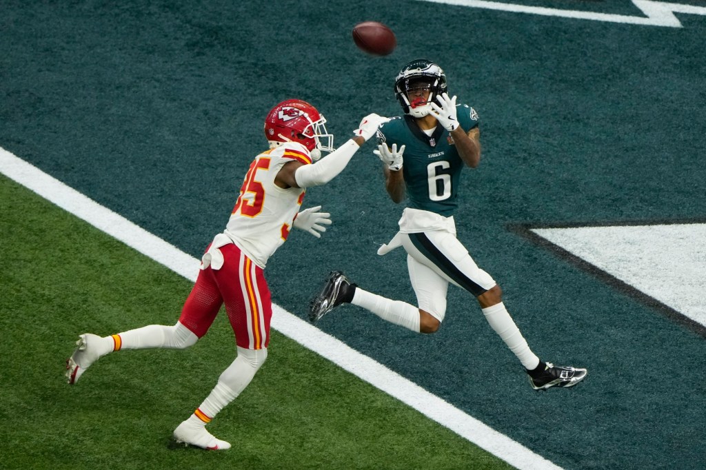 Eagles’ Nick Sirianni preaches hard work, fitness at his one-day mini-camp