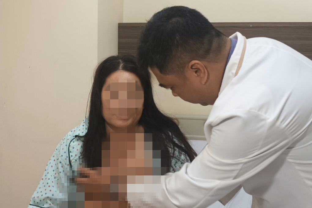 Cho ong đốt vùng kín điều trị ung thư vú, người phụ nữ gánh hậu quả nặng nề