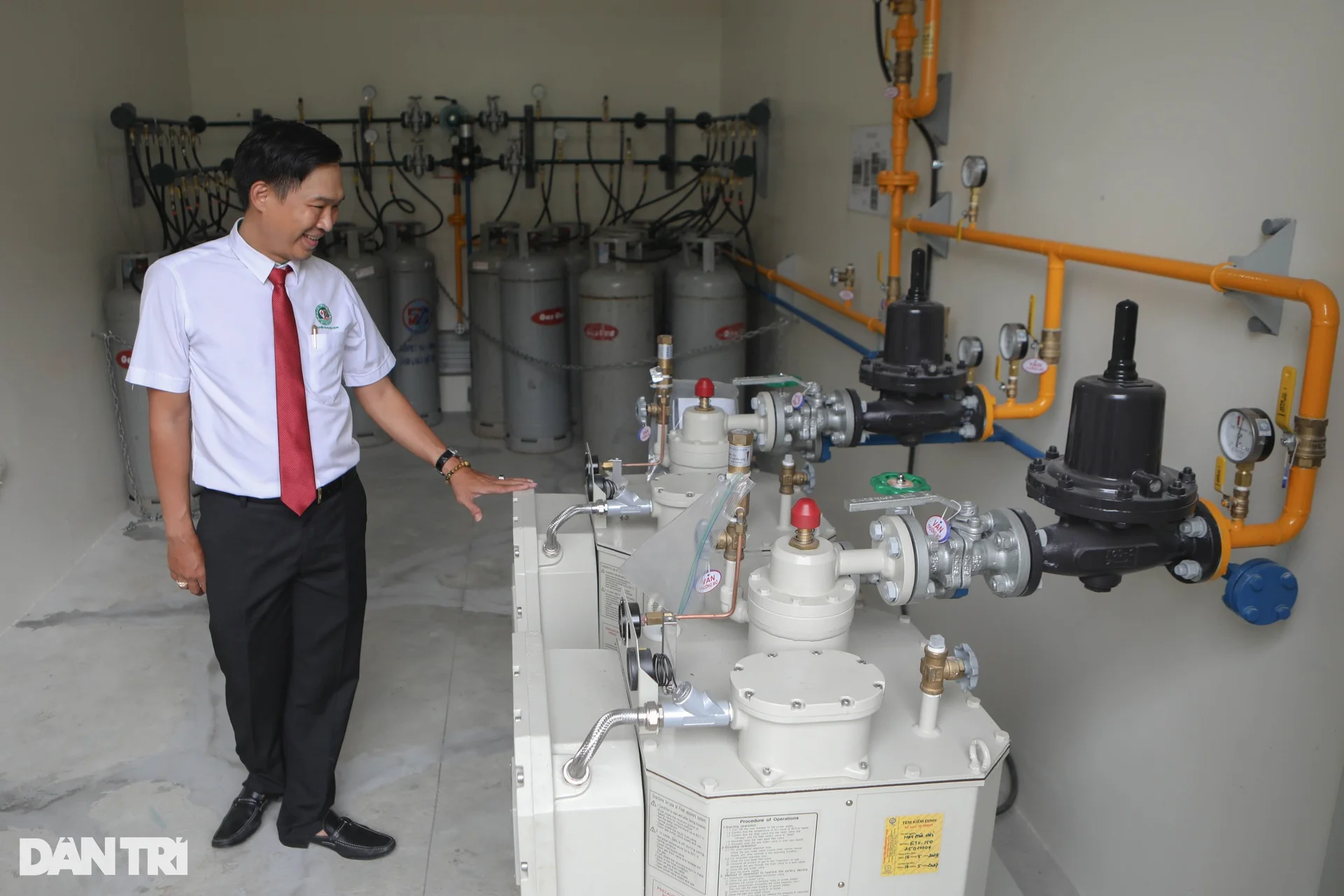 Cận cảnh “dự án 6 năm” vượt Covid-19 giúp phòng chống nhiễm khuẩn bệnh viện - 6 Cận cảnh “dự án 6 năm” vượt Covid-19 giúp phòng chống nhiễm khuẩn bệnh viện - 6