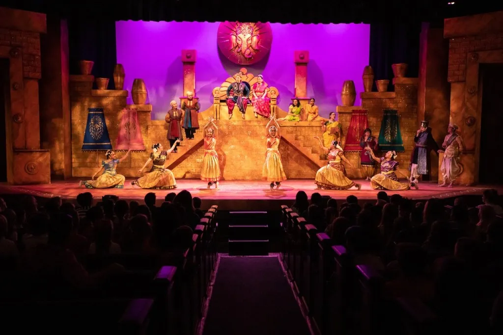 Northwest Children's Theatre's 2019 production of Tenali: The Royal Trickster, with choreography by Anita Menon. Photo: David Kinder