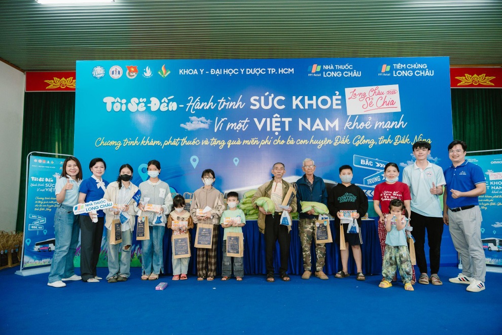 Long Châu sẻ chia: Hành trình sức khỏe, vì một Việt Nam khỏe mạnh