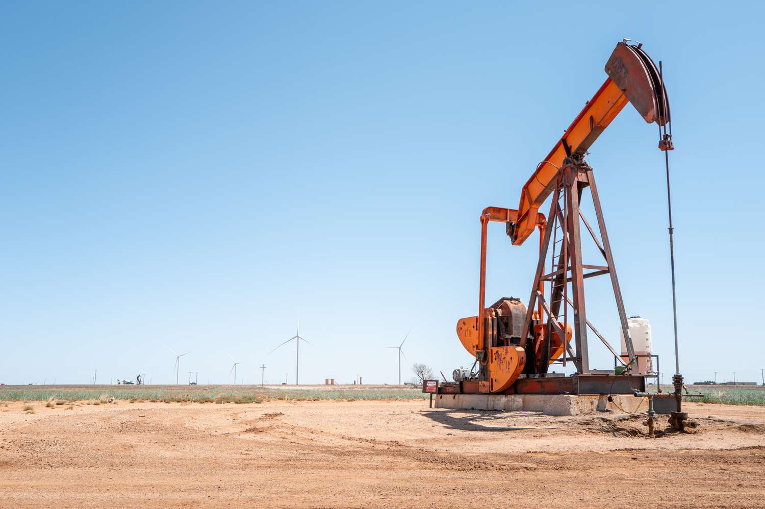 Oil Prices Jump to 2-Month High on Middle East Concerns, Trade Optimism