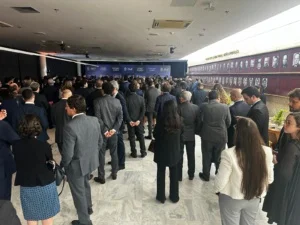 Salão Branco do STF recebeu cerca de 250 pessoas nesta quarta