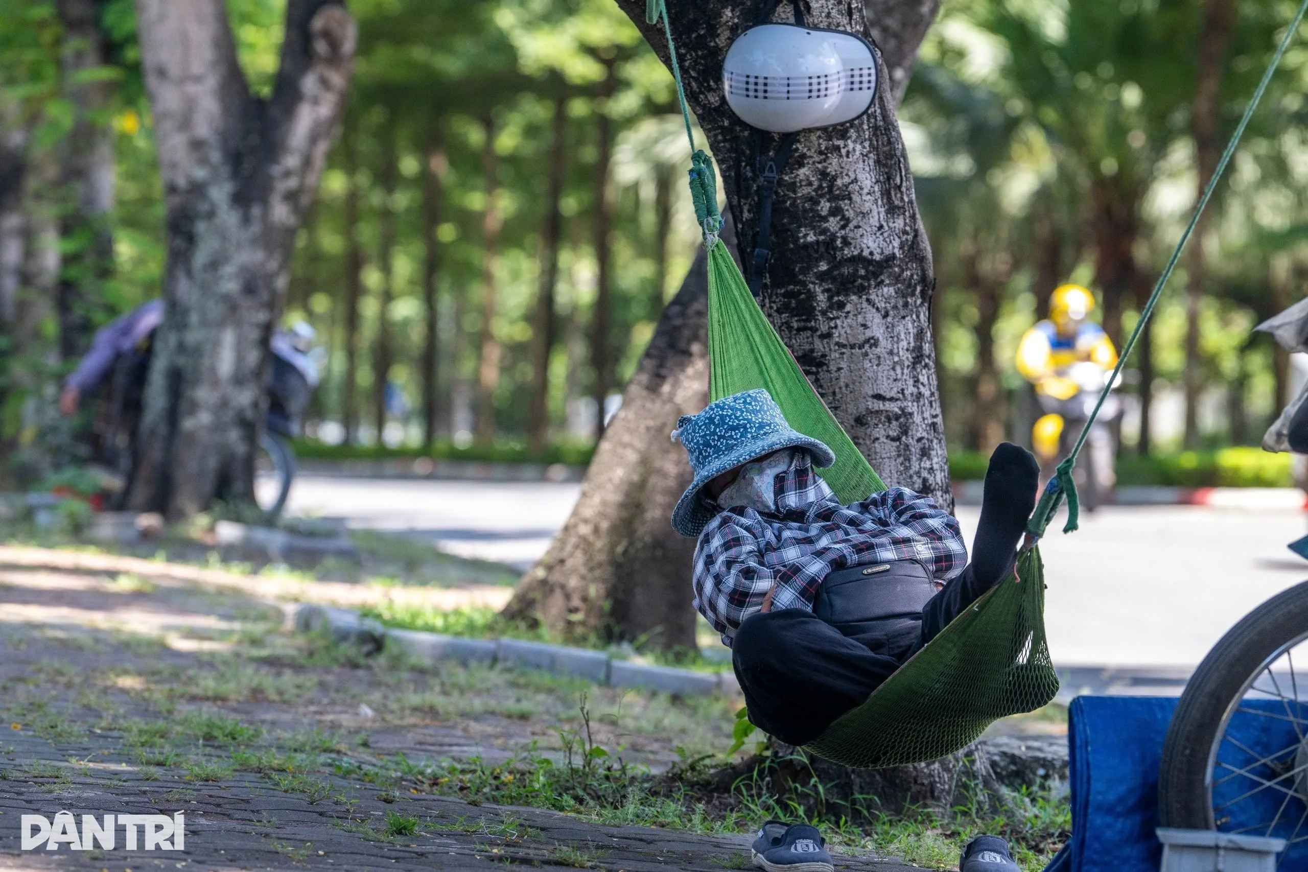 Say nóng, say nắng, đột quỵ: Phân biệt 3 tình trạng cấp cứu dễ gặp ngày hè - 1