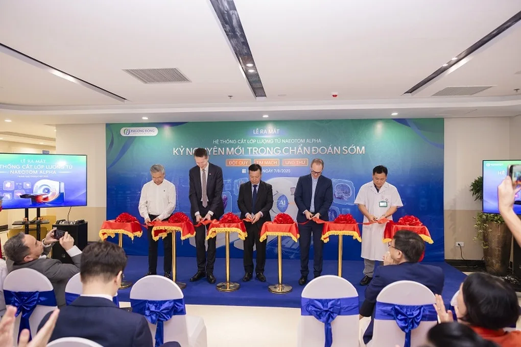 Bệnh viện Phương Đông ra mắt hệ thống CT lượng tử NAEOTOM Alpha - 3 Bệnh viện Phương Đông ra mắt hệ thống CT lượng tử NAEOTOM Alpha - 3