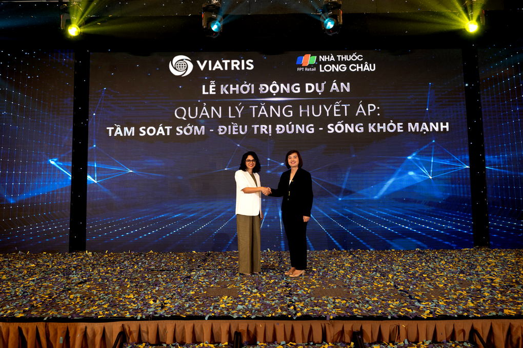 Long Châu hợp tác Viatris khởi động dự án tầm soát tăng huyết áp cho cộng đồng