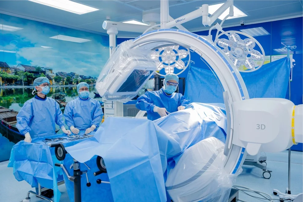 Hội thảo quốc tế ứng dụng máy C-arm trong phẫu thuật chấn thương chỉnh hình - 5 Hội thảo quốc tế ứng dụng máy C-arm trong phẫu thuật chấn thương chỉnh hình - 5