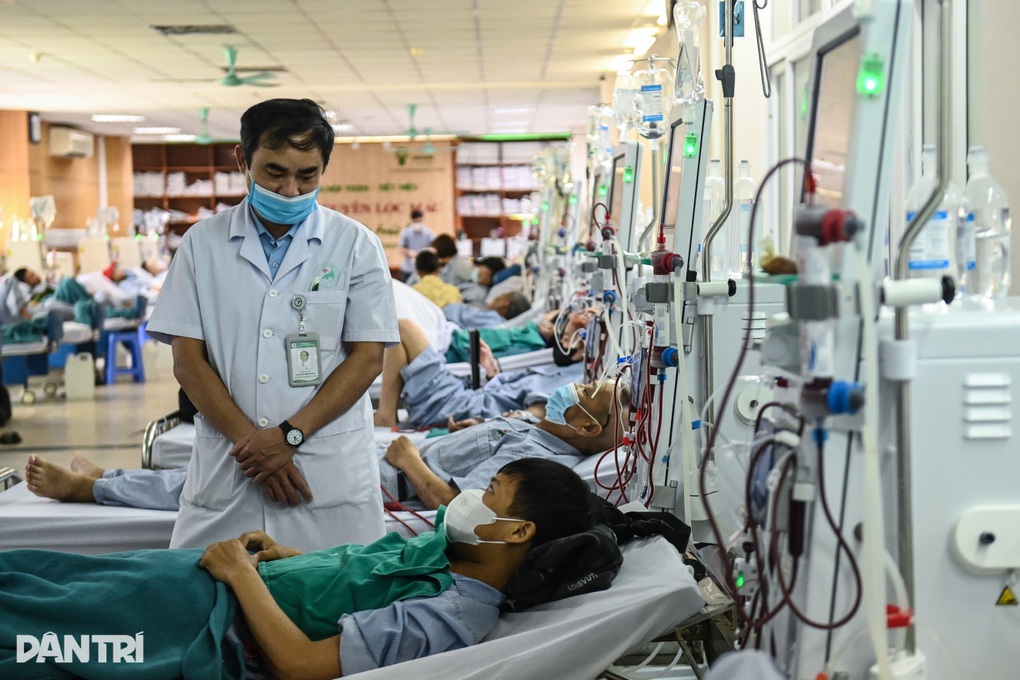 Bệnh thận mạn: Bom nổ chậm xóa mờ tương lai người trẻ, cả gia đình sống mòn