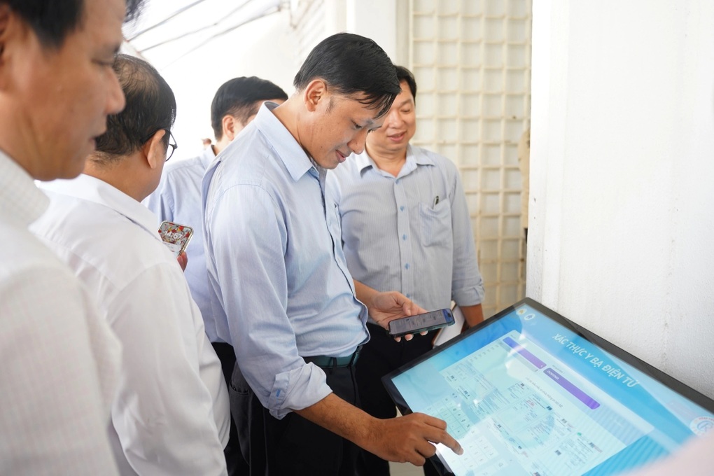Vượt khó, Bệnh viện Chợ Rẫy có thành tích tự hào mừng 80 năm Quốc khánh