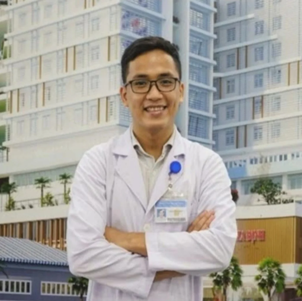 Bác sĩ trẻ vượt sóng đến nơi xa nhất TPHCM - 4 Bác sĩ trẻ vượt sóng đến nơi xa nhất TPHCM - 4