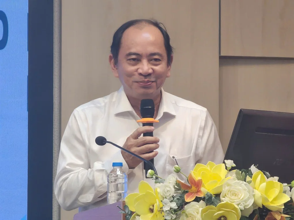 Bác sĩ trẻ vượt sóng đến nơi xa nhất TPHCM - 5 Bác sĩ trẻ vượt sóng đến nơi xa nhất TPHCM - 5