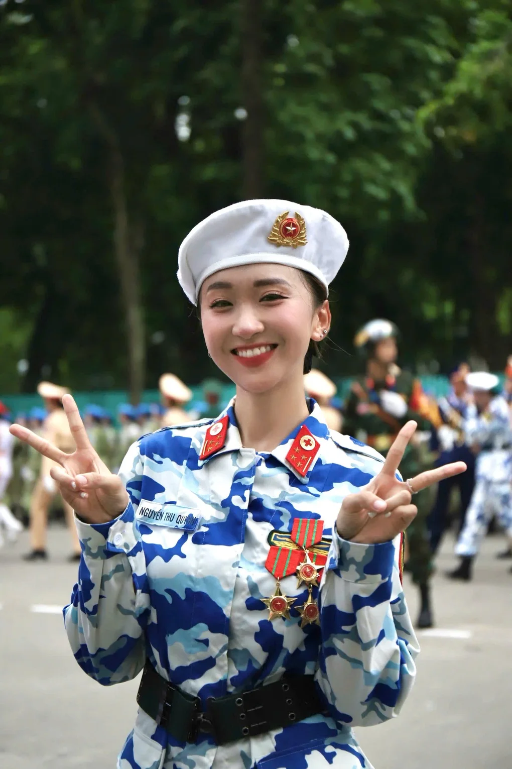 Nhan sắc xinh đẹp gây sốt của nữ chiến sĩ hai lần tham gia diễu binh - 2 Nhan sắc xinh đẹp gây sốt của nữ chiến sĩ hai lần tham gia diễu binh - 2
