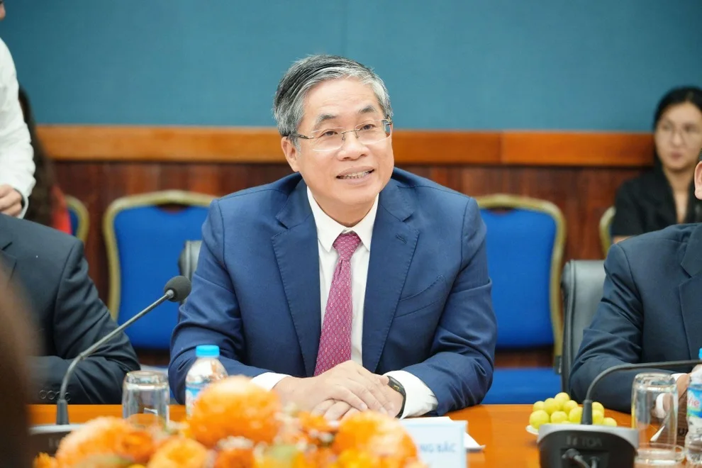 Long Châu hợp tác chiến lược toàn diện cùng Bệnh viện Đại học Y Dược TPHCM - 3