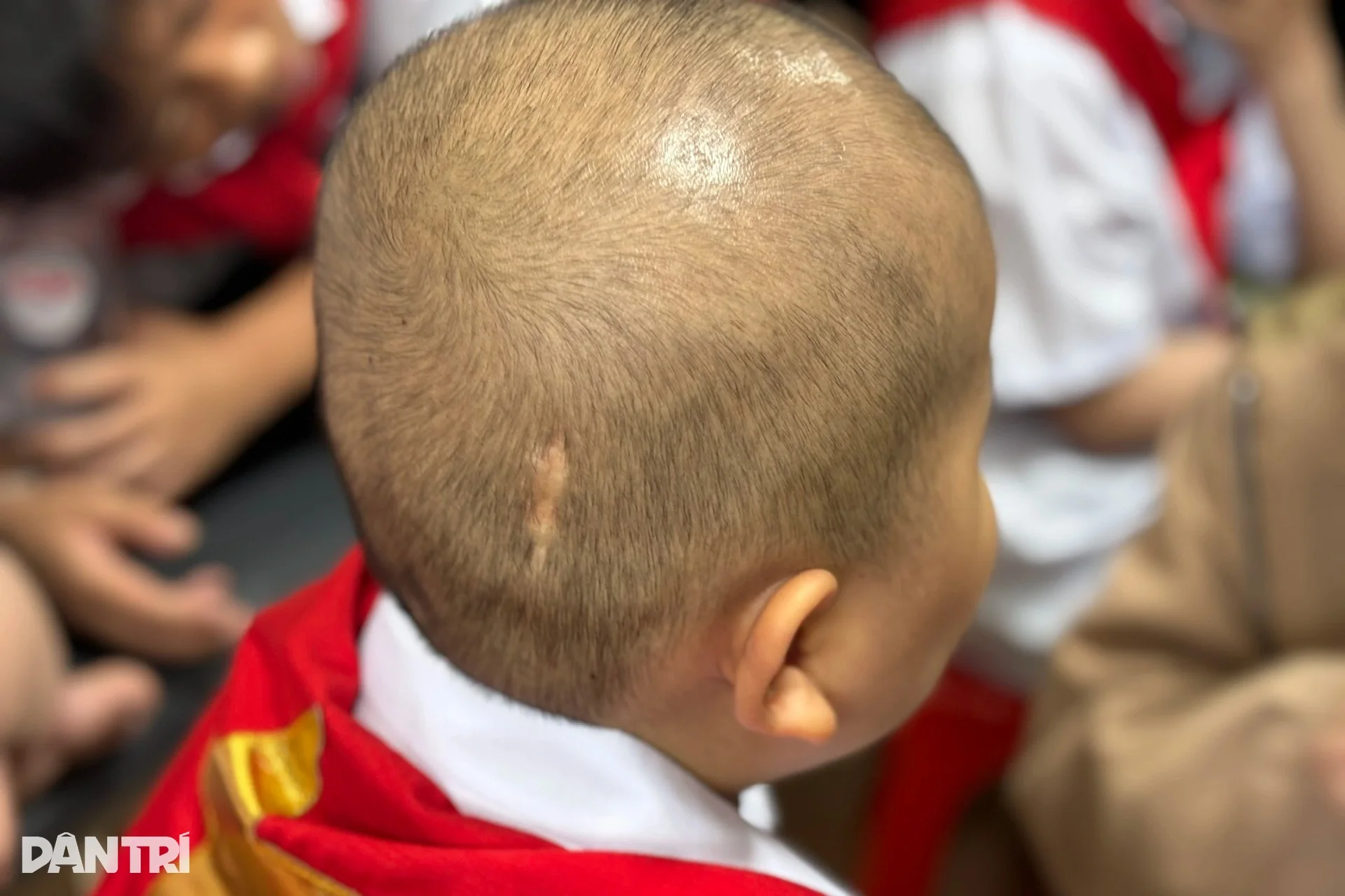 Lớp học đặc biệt ở TPHCM: Trẻ “ở lại lớp càng lâu, cô giáo càng hạnh phúc - 2 Lớp học đặc biệt ở TPHCM: Trẻ “ở lại lớp càng lâu, cô giáo càng hạnh phúc - 2