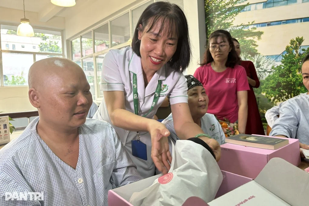 Nỗi lòng của cô gái không còn hai buồng trứng ở tuổi 28 vì căn bệnh quái ác - 5 Nỗi lòng của cô gái không còn hai buồng trứng ở tuổi 28 vì căn bệnh quái ác - 5