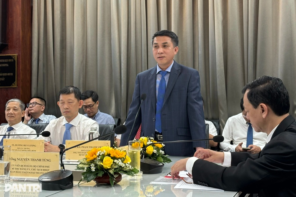 Thứ trưởng nói lý do bệnh án điện tử Bệnh viện Chợ Rẫy “đi sau, về đúng”