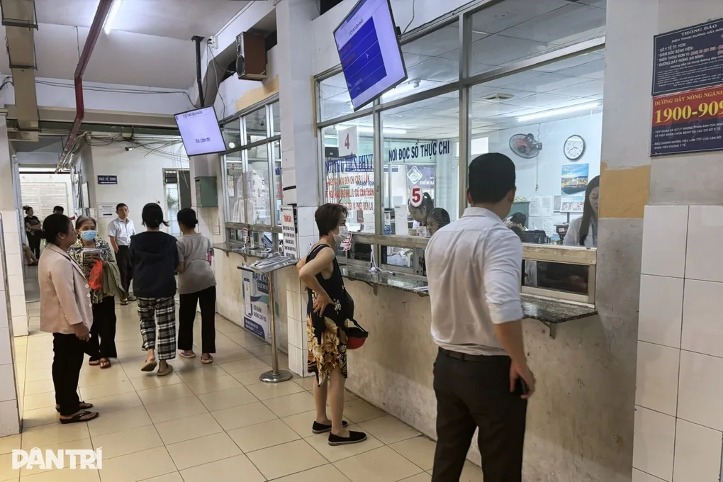 Vì sao một số y bác sĩ chưa được chi trả phụ cấp theo Nghị định 05? - 3 Vì sao một số y bác sĩ chưa được chi trả phụ cấp theo Nghị định 05? - 3