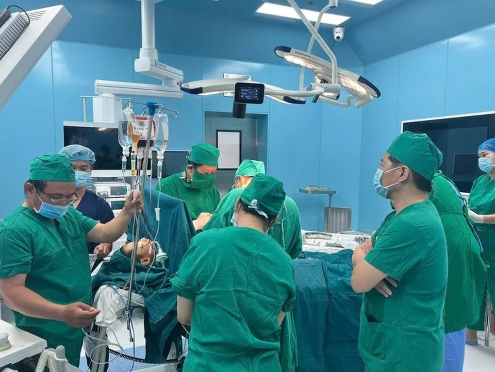 Em bé đầu tiên chào đời tại Trung tâm y tế đặc khu Côn Đảo  - 2
