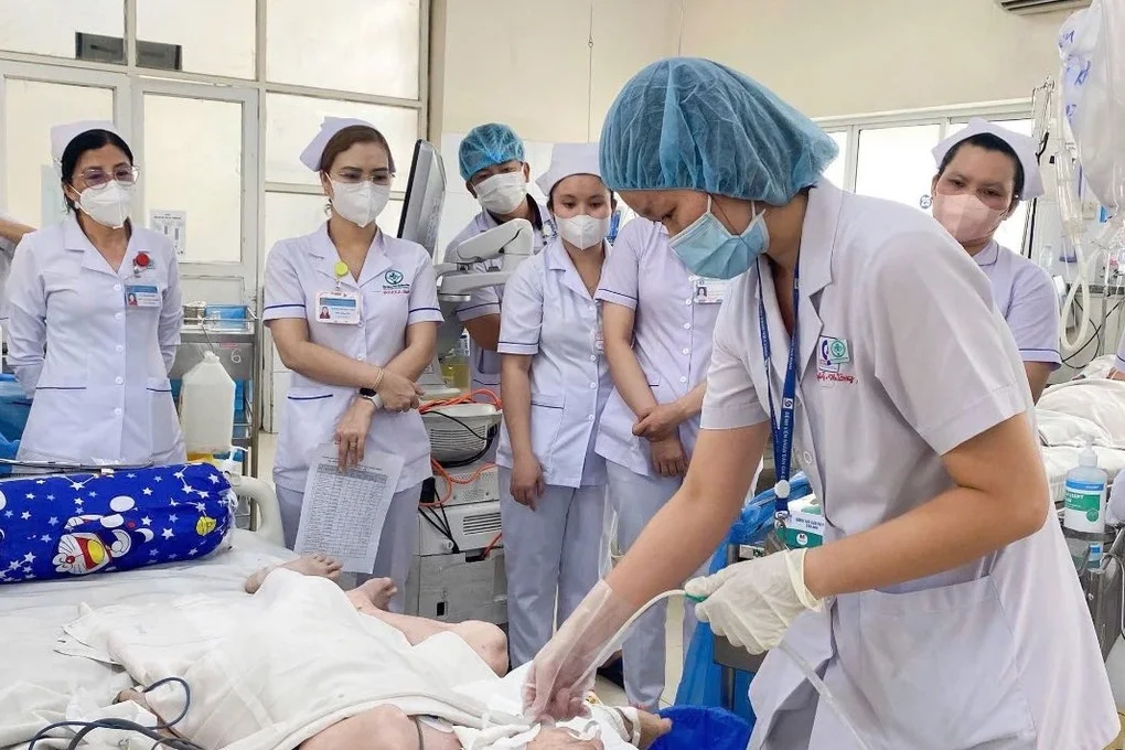 Thêm 2 bệnh viện ở TPHCM phát cảnh báo nóng - 2 Thêm 2 bệnh viện ở TPHCM phát cảnh báo nóng - 2
