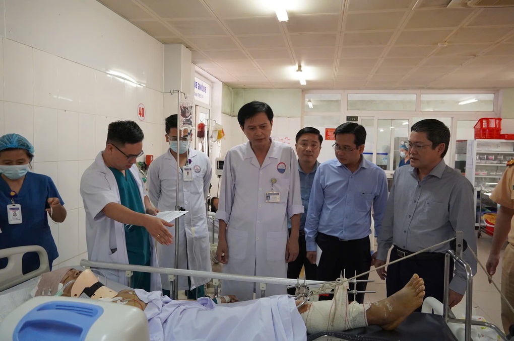 Vụ xe tải lao vào chợ chuối: Bác sĩ hiến máu cứu bệnh nhân người Lào