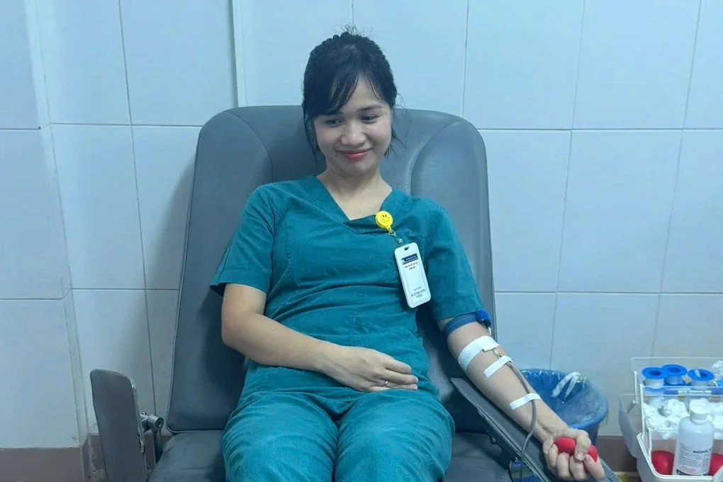 Vụ xe tải lao vào chợ chuối: Bác sĩ hiến máu cứu bệnh nhân người Lào - 2