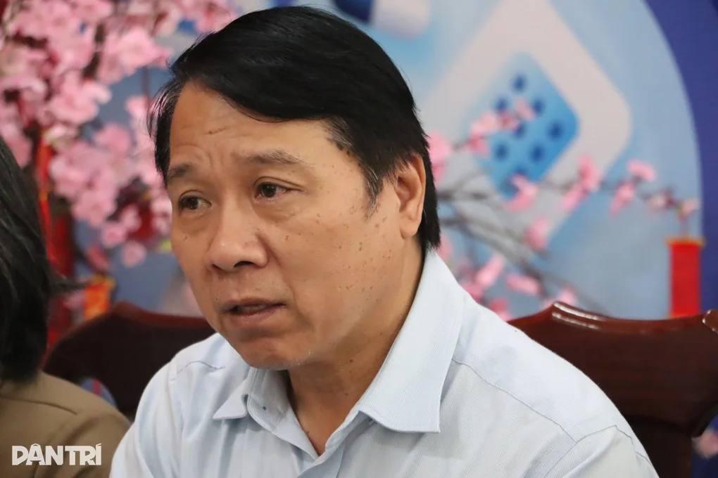 Vụ máy hỏng vẫn kê khai tán sỏi hàng trăm bệnh nhân: Không thể chỉ kỷ luật! - 2 Vụ máy hỏng vẫn kê khai tán sỏi hàng trăm bệnh nhân: Không thể chỉ kỷ luật! - 2