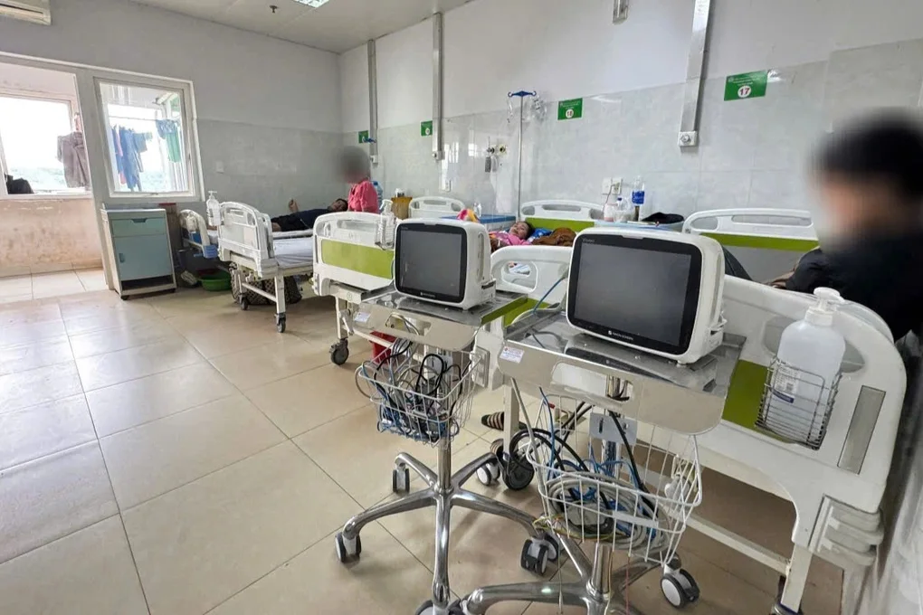 Vụ máy hỏng vẫn kê khai tán sỏi hàng trăm ca: Xử lý không có vùng cấm - 1