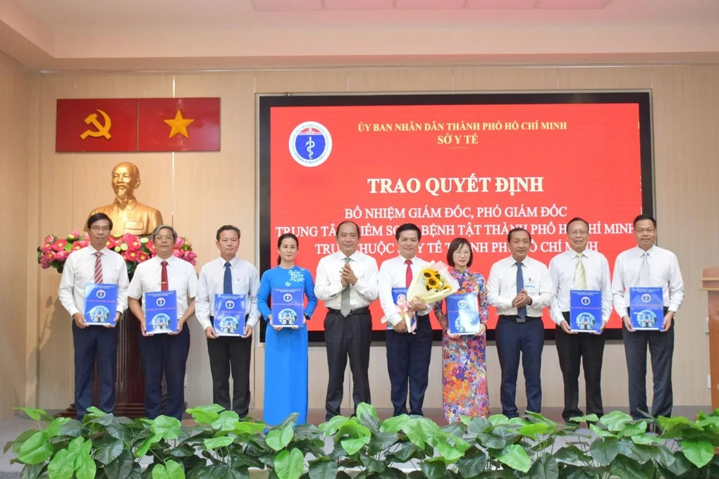 Lời gửi gắm của Giám đốc Bệnh viện Nhi đồng 1 trước khi bàn giao vị trí - 3 Lời gửi gắm của Giám đốc Bệnh viện Nhi đồng 1 trước khi bàn giao vị trí - 3