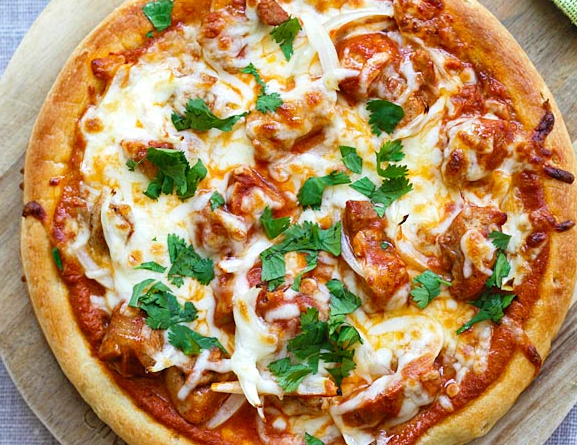chicken tikka masala pizza