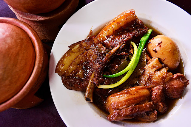 braised pork belly: filipino humba