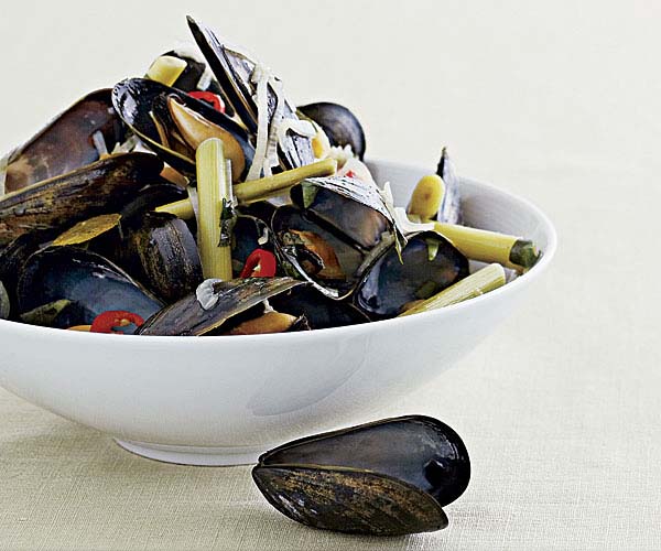 steamed mussels with lemongrass