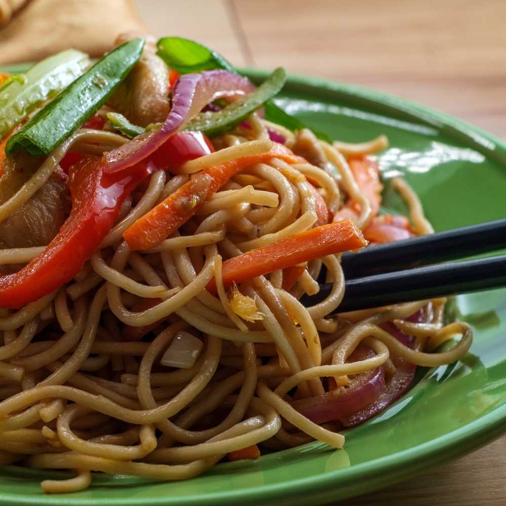 Hong Kong Cantonese Style Of Vegetable Chow Mein Noodles