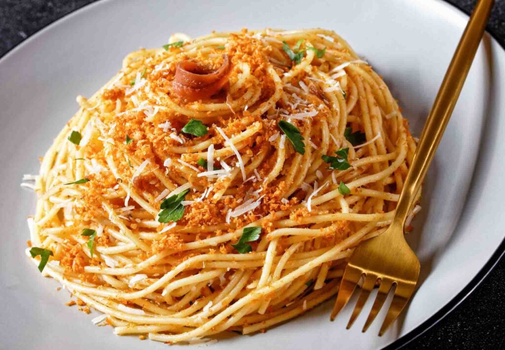 Delightful Spaghetti: Anchovies and Crispy Crumbs
