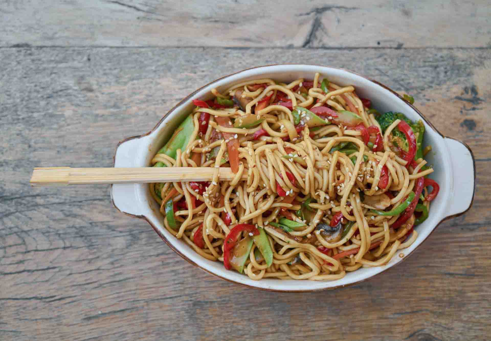 Fiery Chinese Noodles (You Po Mian)