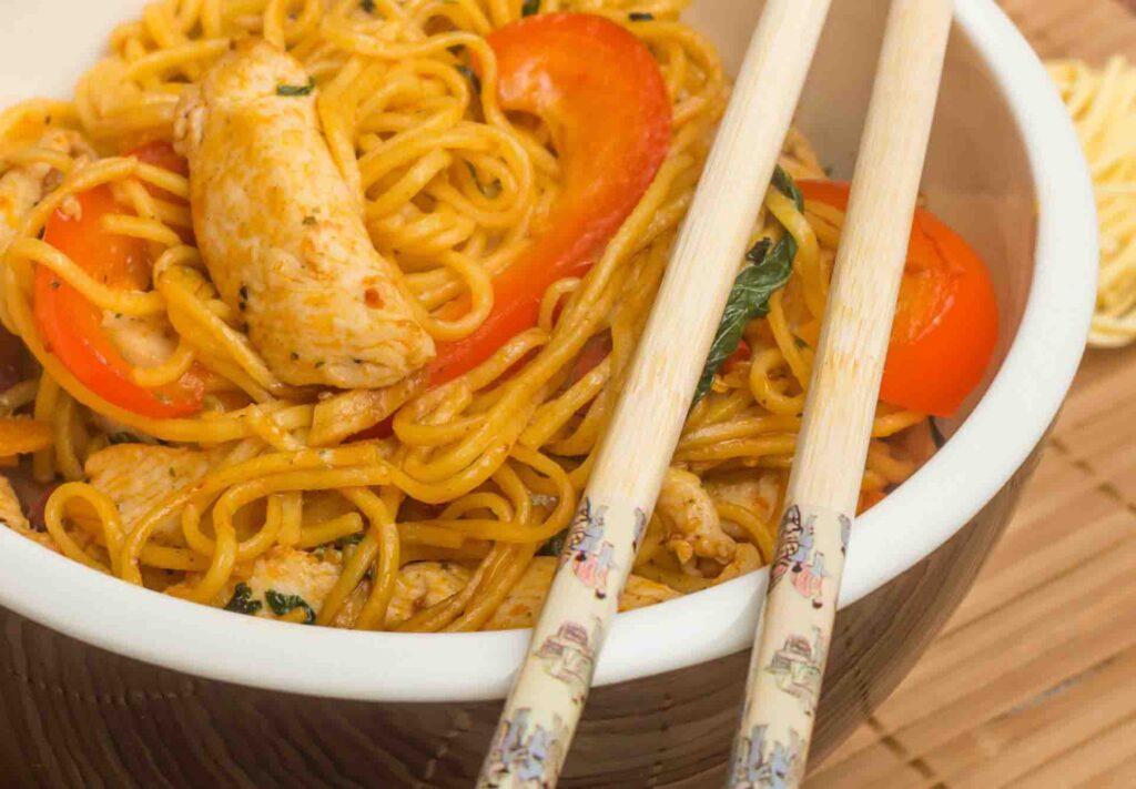 American Chicken Chow Mein with Crispy Noodles