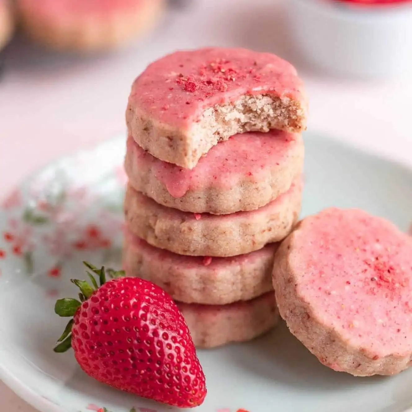 Strawberry Shortbread Cookies (Freeze-Dried Strawberries)