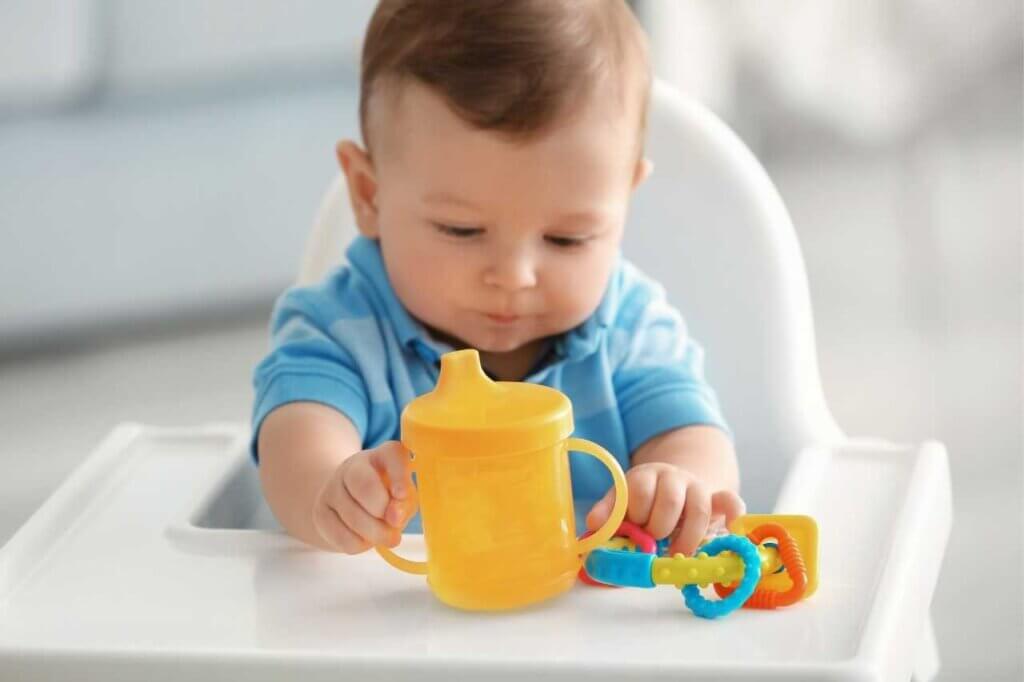 Tips for Choosing a Sippy Cup