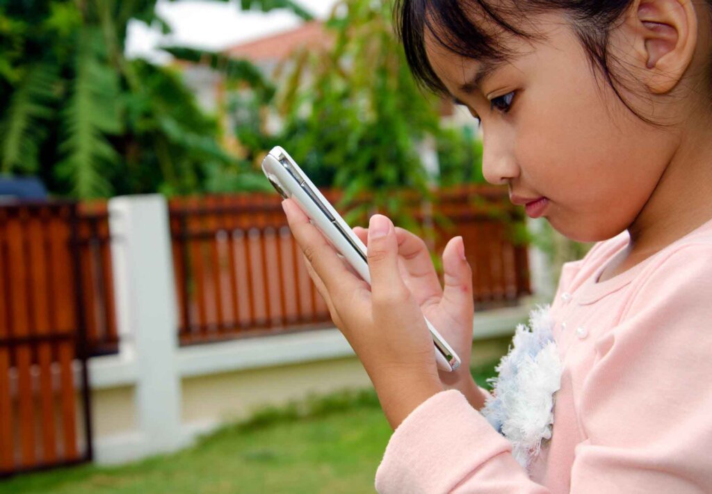 guidelines for babies' and toddlers' screen time