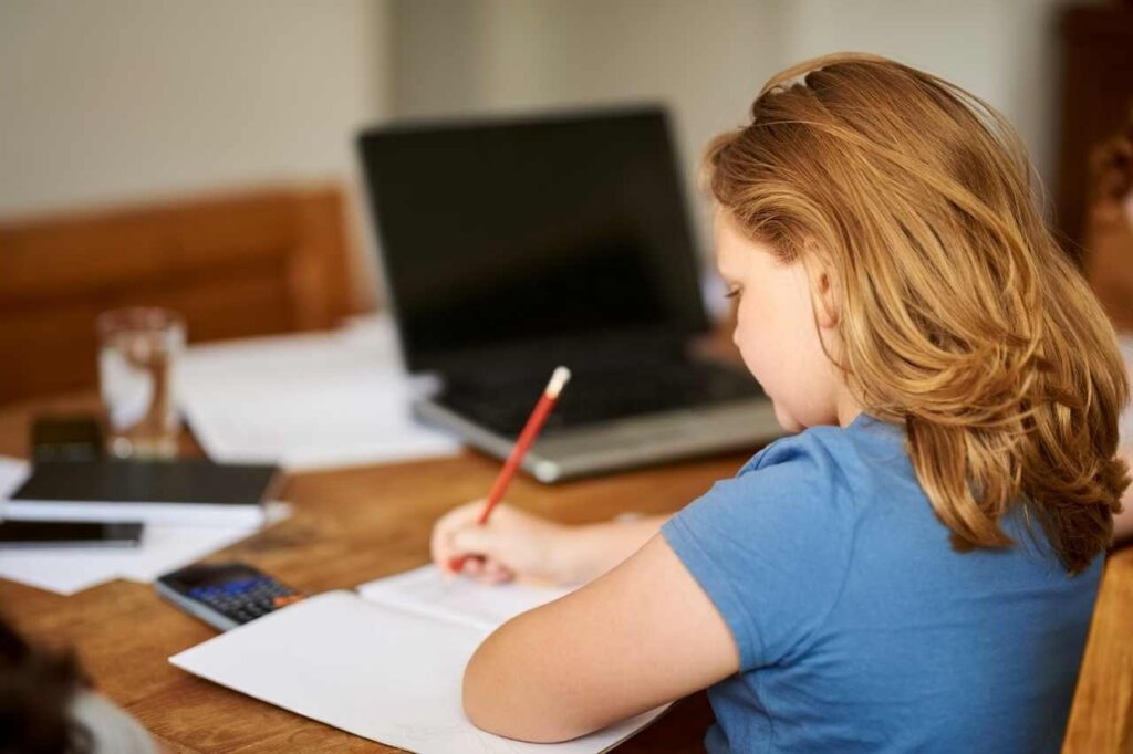 Effects of Pressuring Your Kids To Get Good Grades